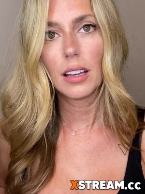 Diora Baird
