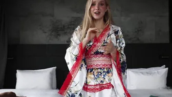 Caroline Zalog, Kimono Try On Haul - Hot Content