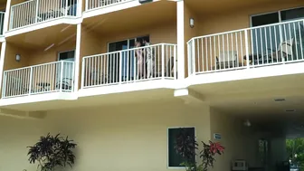 BitchinBubba, BralessForever - Hot Content