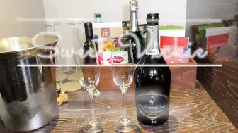 Sweet Vickie, DFWKnight - Full Exposure