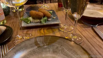 HelloLiMoon Goes Wild: Fooling Around At The Restaurant And Fucking At Home [Exclusive Tape]