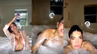Thicc Ass Brunette Solo Bubble Bathtub Tease Starring Lyna Perez - Trending Scene