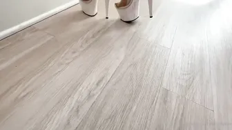 Romi Rain, Dredd - revealeded Clip