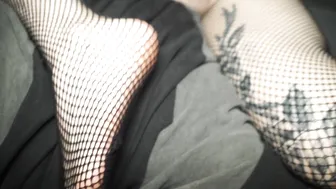 Bee Vannian Starring Hon3yxMilk - Uncensored Video