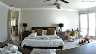 MinaTheHotwife Goes Wild: Hotwife MILF Orgasms On a Sex Machine [Intimate Moments]