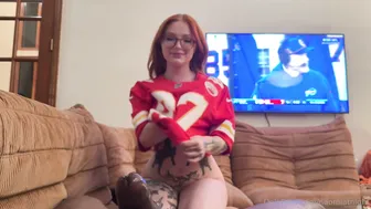 Naomih666, Redhead Glasses Babe in BBC Oral While Watching Game