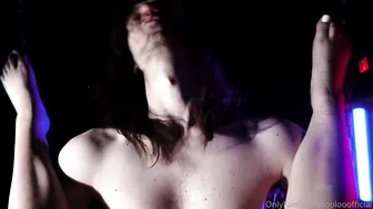 Dungeon Girl Tied And Played With