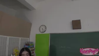 Violet Myers, Captain America Cosplay Classroom Encounter