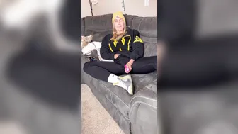 C_Thicc, Pink Vibrator Masturbation in Gym Suit