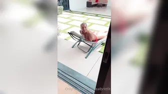 Therealbrittfit, Blonde in Pool Cleaner POV Video