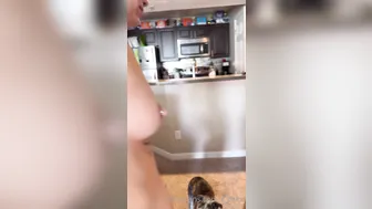 C_Thicc, Curvy Girl in Massive Cumshot Encounter