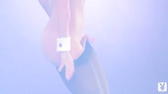 Amanda Cerny, Bunny Striptease Show