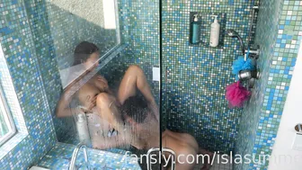 Isla Summer, Couple in New Shower Encounter
