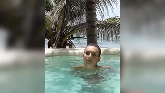 Rachel Cook, Teasing Naked Body in Pool