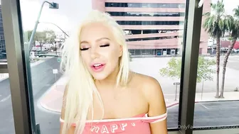 Tara Babcock, Blonde in Naked Tease Webcam