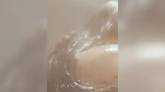 Yanet Garcia, Chick Teasing Wet Naked Body in Shower