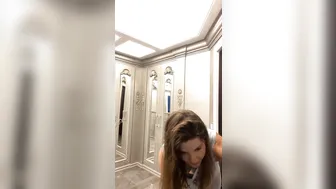 Amanda Cerny, Teasing Nipslip at Home