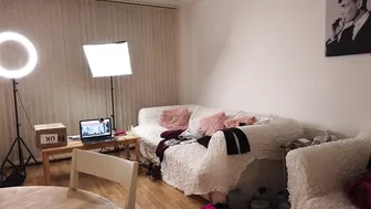 Anna Zapala, Live Lingerie Try-On Haul Back View