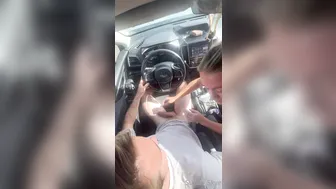 Sunnyskye, Caught in Roadside Oral Encounter