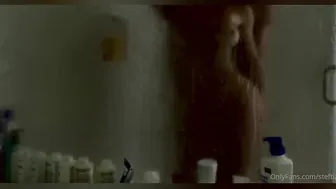 Stefanie Knight, Shower Screen Video Tease