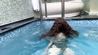 Love Lilah, Pool Encounter with Facial Ending