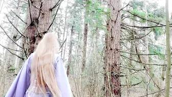 Rose Kelly, Frozen Queen Cosplay Tease