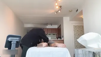 Sinfuldeeds, Singaporean Masseuse in Handjob Happy Ending