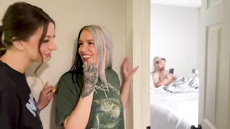 Mathema Kitten, Juicydubz, Two Sluts Lucky Roommate Fuck