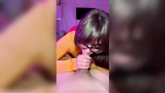 Salarrea, Velma Glasses Cosplay POV Blowjob