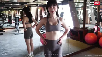 Lunalovekiss, Asiaxxxtour, Kris Baumer, Gym Trainer Stretch Luna