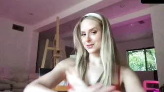 Caroline Zalog, Lingerie Painting Livestream