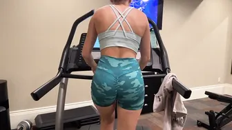 Christina Khalil, Treadmill Sweaty Ass Tease