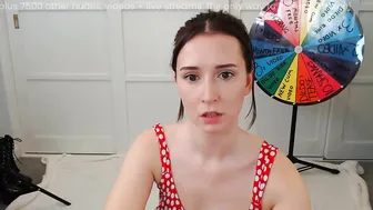 Kirabee, Kitten Sophie, Naked Livestream Strip