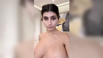 Mia Khalifa, $100 VIP Arab Chat Tease