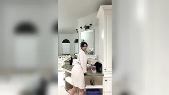 Camilla Araujo, Shower Wet Dildo Session