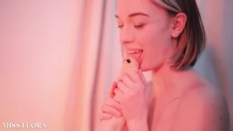 Sensual Oil Massage Miss Flora And Naomi Sage And Kissing