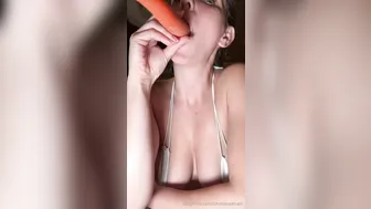 Christina Khalil, Bathtub Carrot Blowjob Boobjob