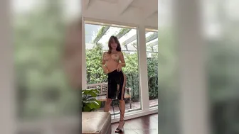 Veronica Perasso, High-Heel Oiled Solo Masturbation