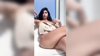 Mia Khalifa, Arab Model with Massive Tits Smoking Naked on Balcony