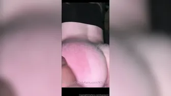 Kslay22, Brunette Bombshell Hooks Up with BBC