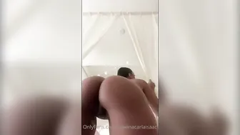 Edwina Carla Isaacs, Big Ass Ebony Twerks Naked