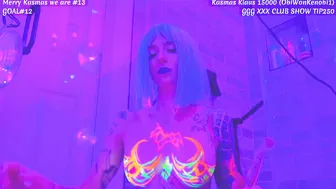 Kasara Wood, Neon Light Dildo Masturbation Live