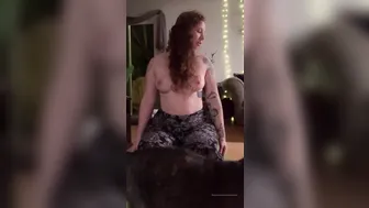 Pipermaepeach, Sexy Striptease During Yoga