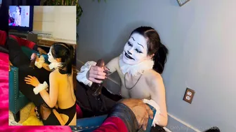 Decayraee, Redeactedxxx, BBC Handjob from Clown