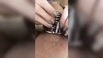 Giohotwife, Teasing and Jerking at Cuckolds Cage