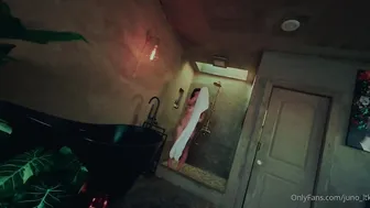 Pbnjasonsammich, Juno_Ltk, Shower and Blowjob Tease on Vacation