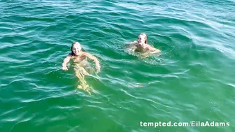 Eilaadams, Jaime Wylder, Two Hot Beauties Peeing in Ocean