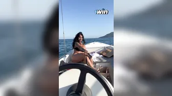 Yasmina Khan, Troy Francisco, Indian Girlfriend Screwing on Boat