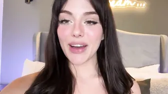 Emily Black Goes Wild: Daisy Drew [Uncensored Video]