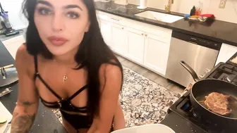 Nude Lingerie Kitchen Cooking Live Stream Starring Emily Rinaudo - NSFW Drop